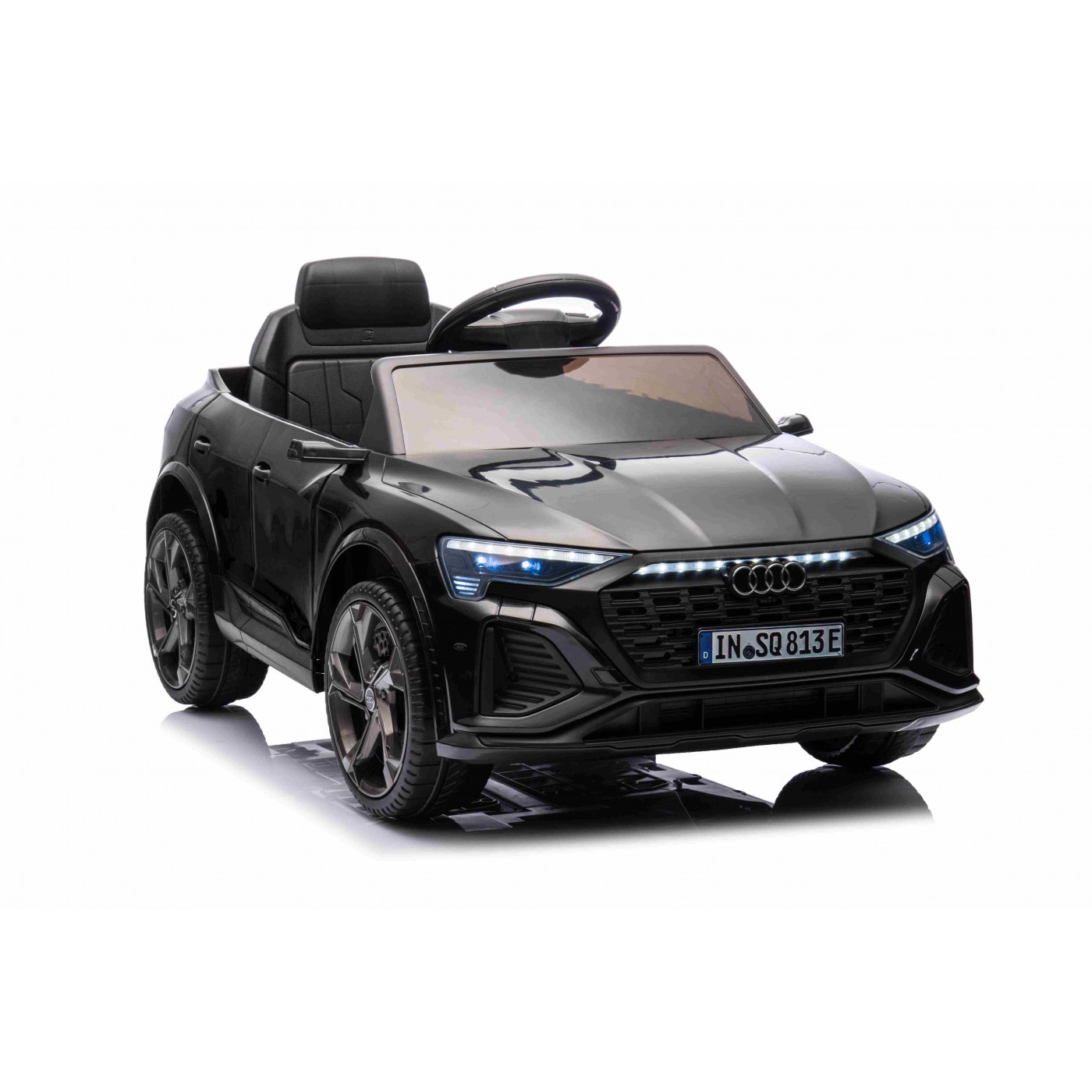 Dečiji Auto AUDI SQ8 Crni na akumulator - Slika 2