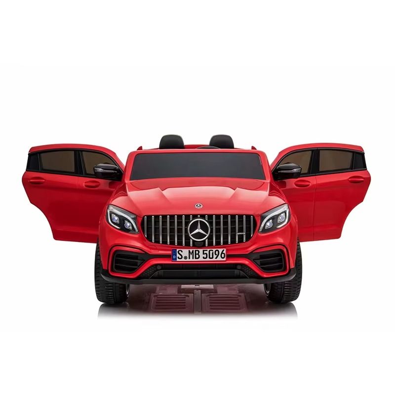 Mercedes AMG GLC 63s Dvosed Crveni - Slika 3