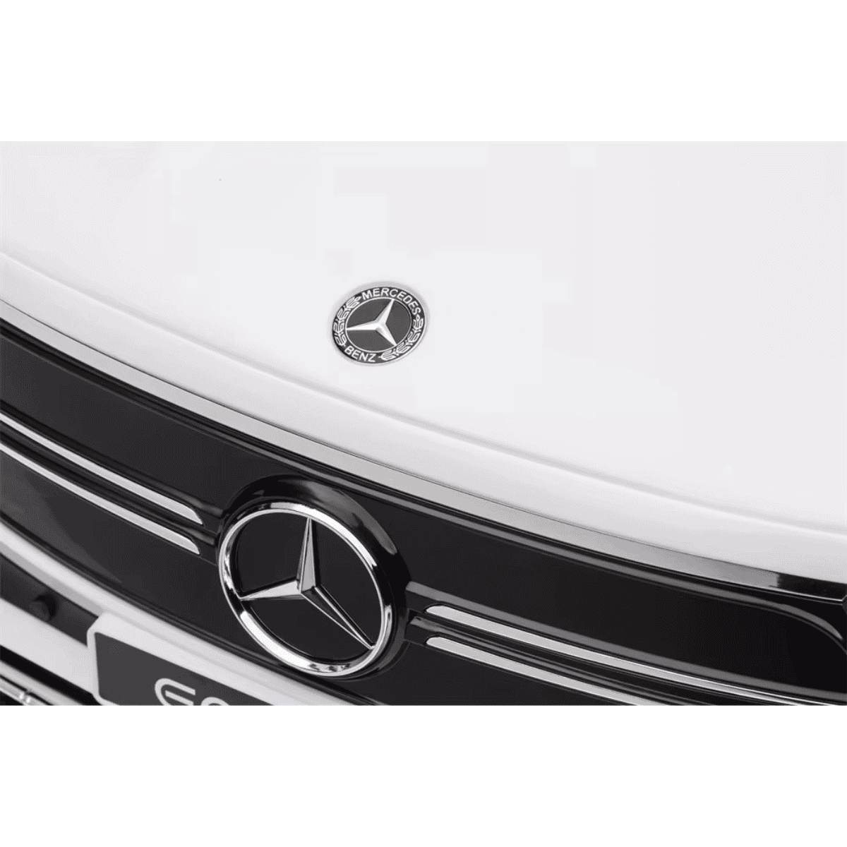 Džip Mercedes Benz EQA - Beli - Slika 7